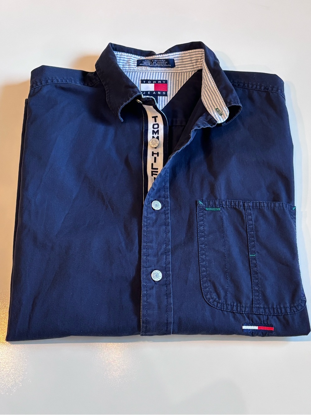 Tommy Hilfiger Classic 90s Navy Cotton Button-Front Shirt, men’s medium